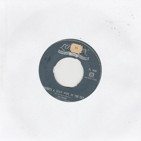 Pat Boone - There's a gold mine in the sky + Rememberyou're mine (Vinylsingle)