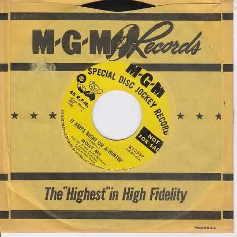 Molly Bee - How's The World Treating You +It Keeps Right On A-Hurtin' (Vinylsingle)