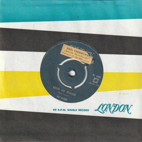 Pat Boone - Chattanoogie shoe shine boy + Begin the beguin. (Vinylsingle)